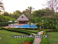 Piscina del Hotel Leyenda Costa Rica en Playa Carrillo, Guanacaste